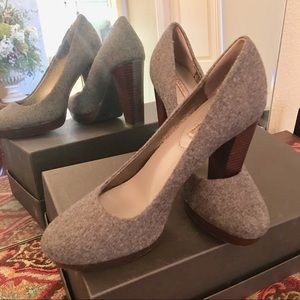 Banana Republic Platform Pumps Size 9.5